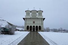 Mănăstirea Salva 06