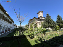 Mănăstirea Sămurcășești aprilie 2024 12