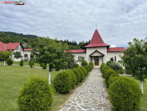 Mănăstirea Şatra 05