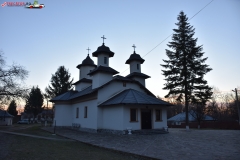 Manastirea Sfanta Treime – Podul Bulgarului 07