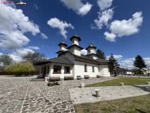 Manastirea Sfanta Treime – Podul Bulgarului aprilie 2024 11