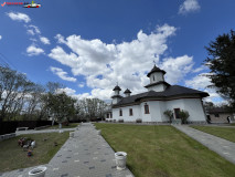 Manastirea Sfanta Treime – Podul Bulgarului aprilie 2024 15