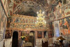 Mănăstirea Sfânta Treime Strehaia 52