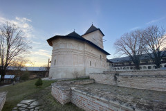 Mănăstirea Sfânta Treime Strehaia 62