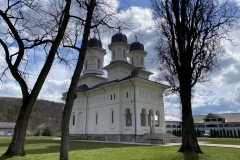 Mănăstirea Sfântul Luca Evanghelistul 13