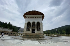 Manastirea Sihastria Putnei 07