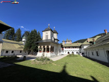 Mănăstirea Sinaia iulie 2024 32