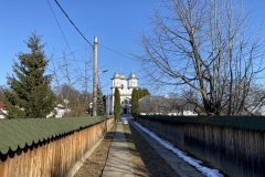 Manastirea Slanic 02