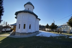 Manastirea Slanic 15