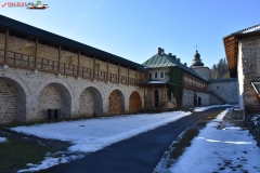 Manastirea Slatina 34