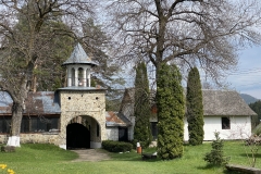 Mănăstirea Soveja 12