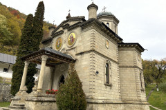 Mănăstirea Stanișoara octombrie 2022 14