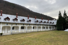 Mănăstirea Strungari 09
