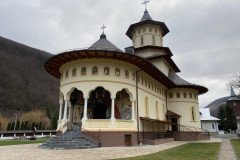 Mănăstirea Strungari 23