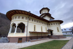 Mănăstirea Strungari 37