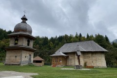 Mănăstirea Tarcău 04