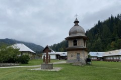 Mănăstirea Tarcău 13