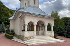 Mănăstirea Tisa-Silvestri 40