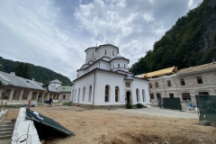 Mănăstirea Tismana 48
