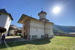 Mănăstirea Topolniţa 14