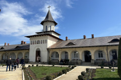 Mănăstirea Tudor Vladimirescu 11