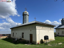 Mănăstirea Vărzărești aprilie 2024 22