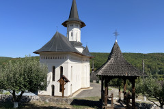 Manastirea Voievozi august 2022 09
