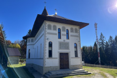 Mănăstirea Zemes 32