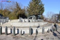 Mausoleul eroilor de la Marasesti 11