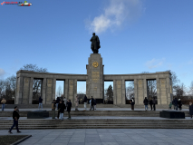 Memorialul de Război Sovietic din Tiergarten Berlin 16