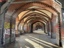 Oberbaumbrücke Berlin 13