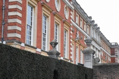 Palatul Hampton Court 215