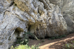 Peștera Bătrânului 33