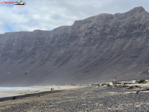 Playa de Famara Lanzarote 11