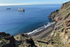 Playa de Las Gaviotas, Tenerife 09