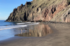 Playa de Las Gaviotas, Tenerife 25