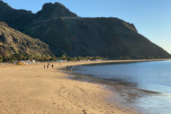 Playa de Las Teresitas, Tenerife 23