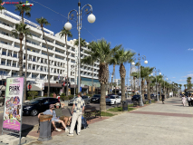 Promenada Finikoudes din Larnaca, Cipru 34