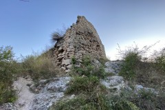 Ruinele Cetatii Liteni 44