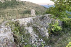Ruinele Cetatii Liteni 51