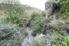 Ruinele Cetatii Liteni 68