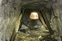 Tunelul cu lilieci din Canaraua Fetii 15