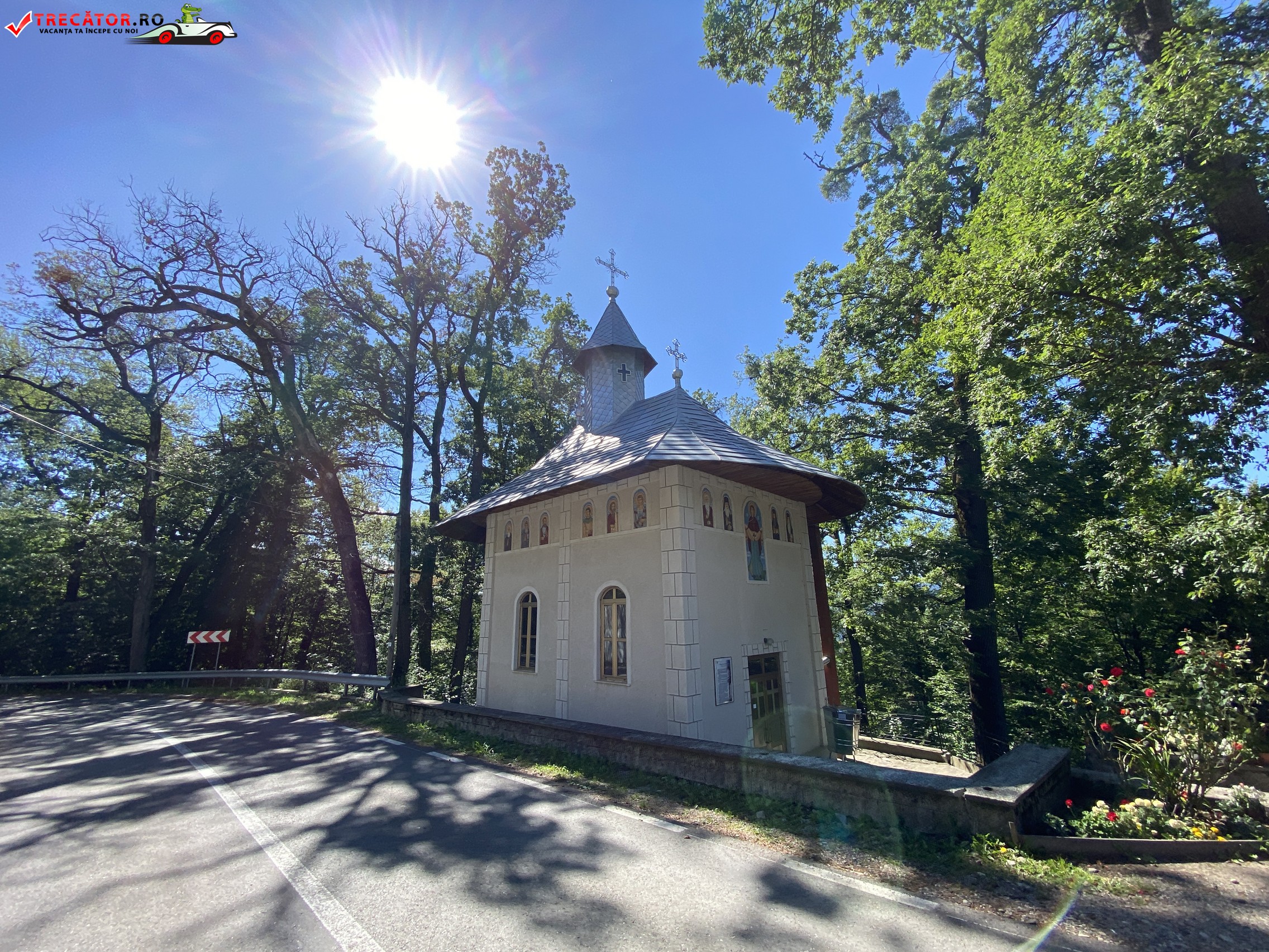 Mănăstirea Bisericani. Galerie Foto Imagini cu Obiective Turistice